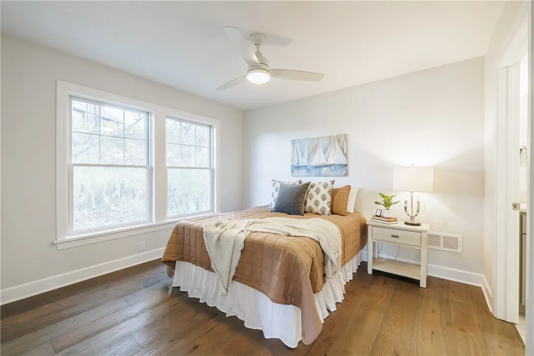 407 Newport Road, Irondequoit, New York 14622, Irondequoit, New York 14622, 3 Bedrooms Bedrooms, 7 Rooms Rooms,4 BathroomsBathrooms,Residential,For Sale,407 Newport Road, Irondequoit, New York 14622,0,R1648101