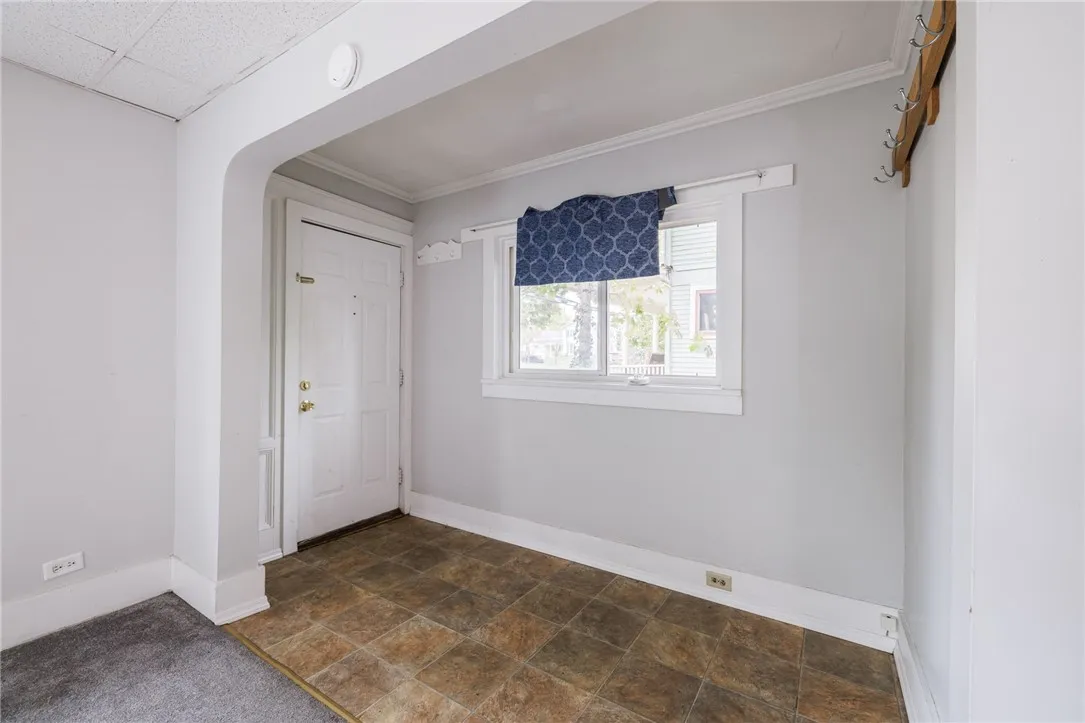 75 State Street, Sweden, New York 14420, Sweden, New York 14420, 1 Bedroom Bedrooms, 4 Rooms Rooms,1 BathroomBathrooms,Residential Lease,Closed,75 State Street, Sweden, New York 14420,0,R1648111