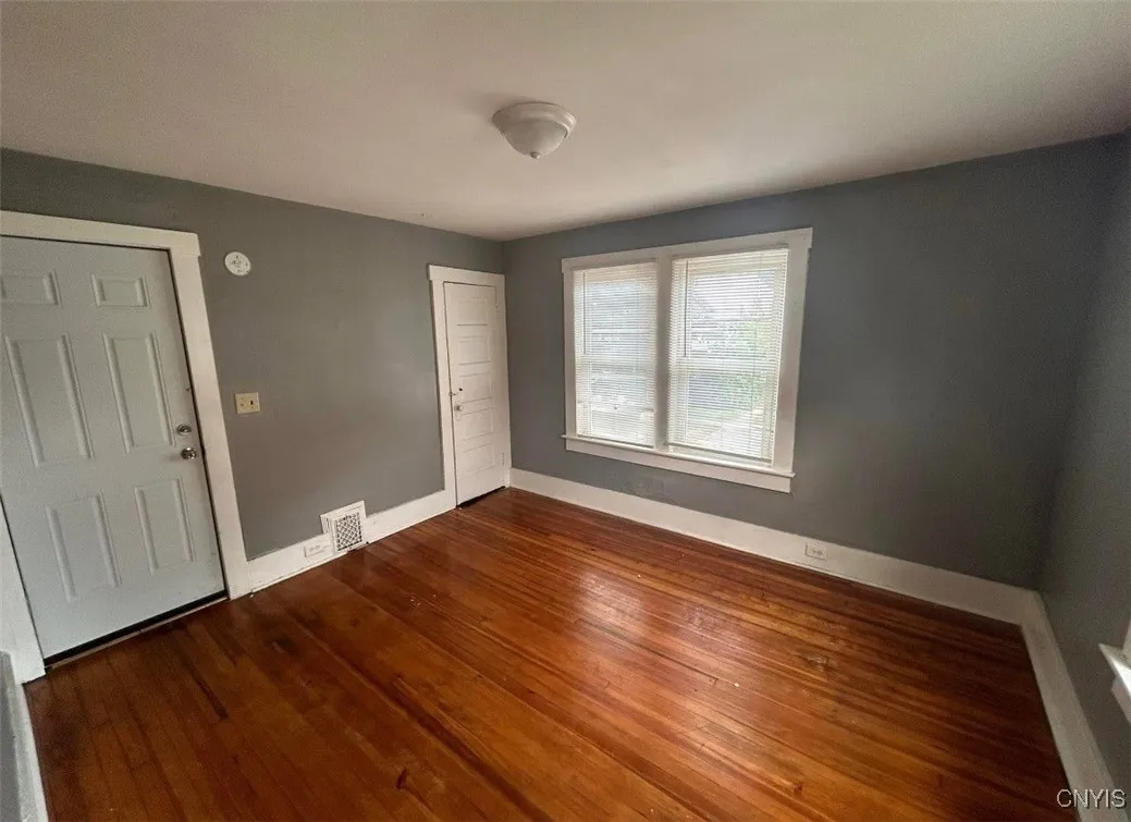 158 Seymour Street, Auburn, New York 13021, Auburn, New York 13021, 5 Bedrooms Bedrooms, ,3 BathroomsBathrooms,Residential,For Sale,158 Seymour Street, Auburn, New York 13021,0,S1648116