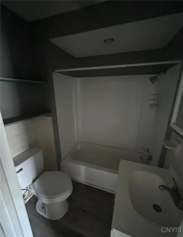 158 Seymour Street, Auburn, New York 13021, Auburn, New York 13021, 5 Bedrooms Bedrooms, ,3 BathroomsBathrooms,Residential,For Sale,158 Seymour Street, Auburn, New York 13021,0,S1648116