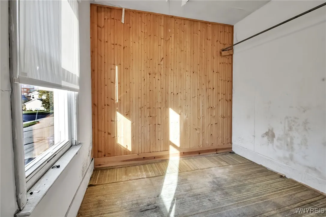 10 South Street, Buffalo, New York 14204, Buffalo, New York 14204, 4 Bedrooms Bedrooms, ,1 BathroomBathrooms,Residential,For Sale,10 South Street, Buffalo, New York 14204,0,B1647682