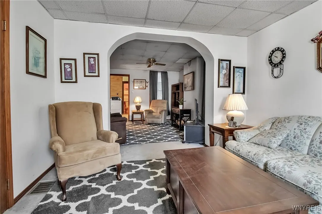 10 South Street, Buffalo, New York 14204, Buffalo, New York 14204, 4 Bedrooms Bedrooms, ,1 BathroomBathrooms,Residential,For Sale,10 South Street, Buffalo, New York 14204,0,B1647682