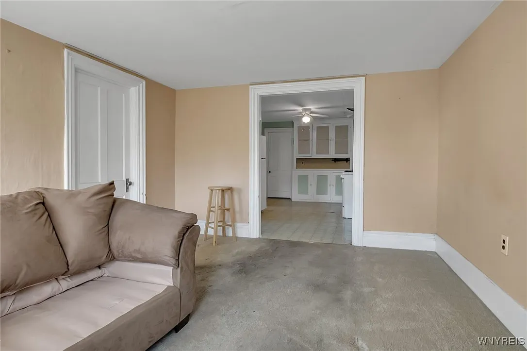 10 South Street, Buffalo, New York 14204, Buffalo, New York 14204, 4 Bedrooms Bedrooms, ,1 BathroomBathrooms,Residential,For Sale,10 South Street, Buffalo, New York 14204,0,B1647682