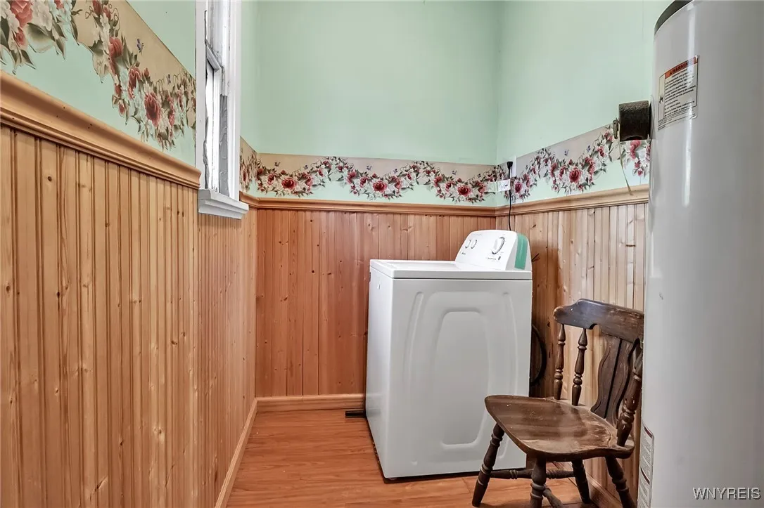 10 South Street, Buffalo, New York 14204, Buffalo, New York 14204, 4 Bedrooms Bedrooms, ,1 BathroomBathrooms,Residential,For Sale,10 South Street, Buffalo, New York 14204,0,B1647682