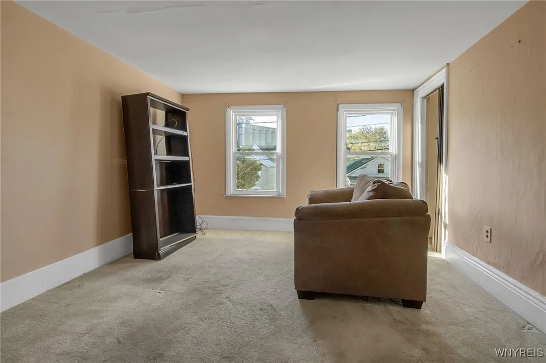 10 South Street, Buffalo, New York 14204, Buffalo, New York 14204, 4 Bedrooms Bedrooms, ,1 BathroomBathrooms,Residential,For Sale,10 South Street, Buffalo, New York 14204,0,B1647682