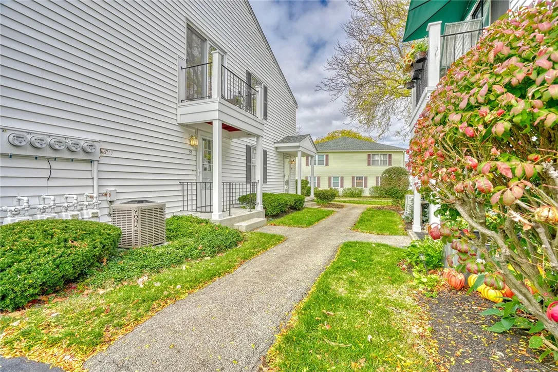 Valley Creek Neighborhood