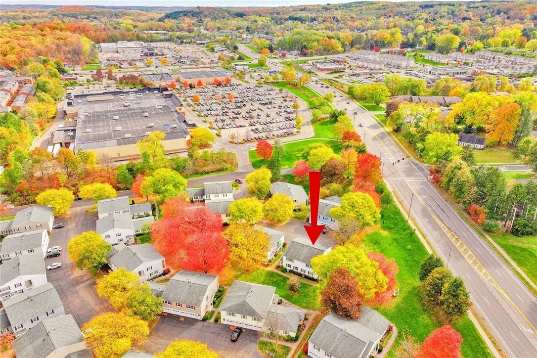 Convenient location walking distance to wegmans!