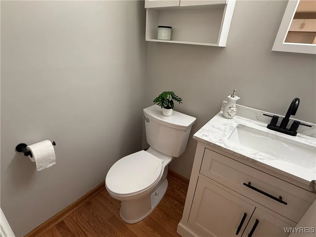 88 Greengage Circle, Amherst, New York 14051, Amherst, New York 14051, 4 Bedrooms Bedrooms, 10 Rooms Rooms,2 BathroomsBathrooms,Residential,For Sale,88 Greengage Circle, Amherst, New York 14051,0,B1648114