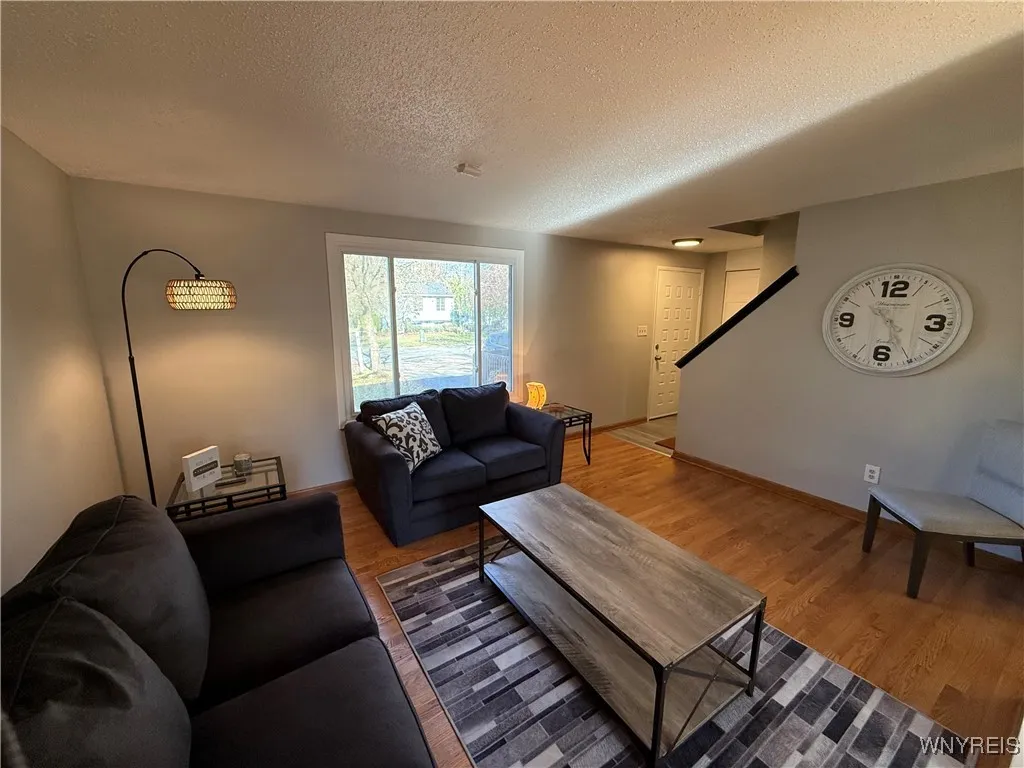 88 Greengage Circle, Amherst, New York 14051, Amherst, New York 14051, 4 Bedrooms Bedrooms, 10 Rooms Rooms,2 BathroomsBathrooms,Residential,For Sale,88 Greengage Circle, Amherst, New York 14051,0,B1648114