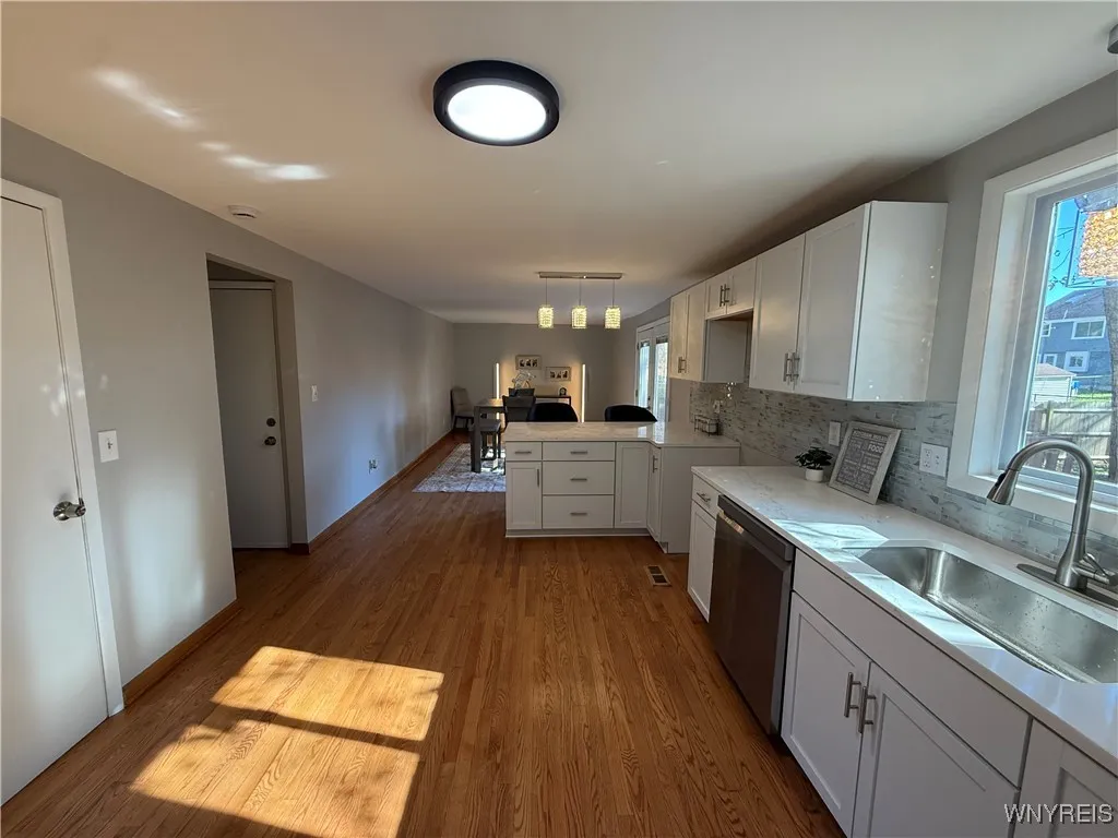 88 Greengage Circle, Amherst, New York 14051, Amherst, New York 14051, 4 Bedrooms Bedrooms, 10 Rooms Rooms,2 BathroomsBathrooms,Residential,For Sale,88 Greengage Circle, Amherst, New York 14051,0,B1648114