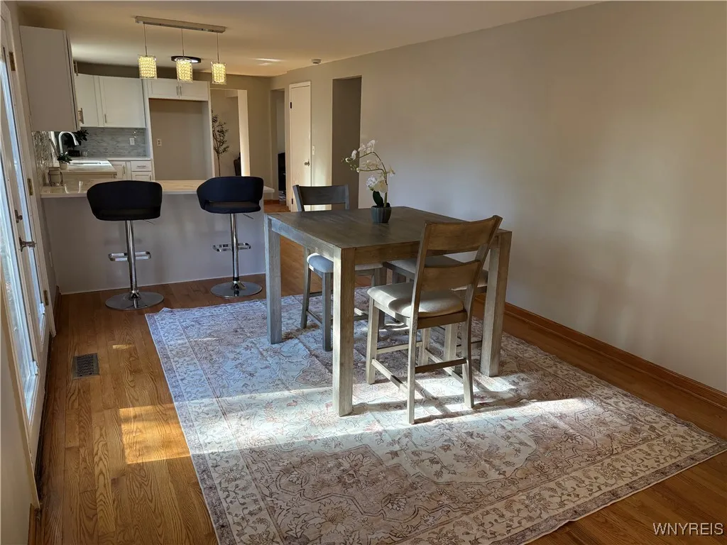 88 Greengage Circle, Amherst, New York 14051, Amherst, New York 14051, 4 Bedrooms Bedrooms, 10 Rooms Rooms,2 BathroomsBathrooms,Residential,For Sale,88 Greengage Circle, Amherst, New York 14051,0,B1648114