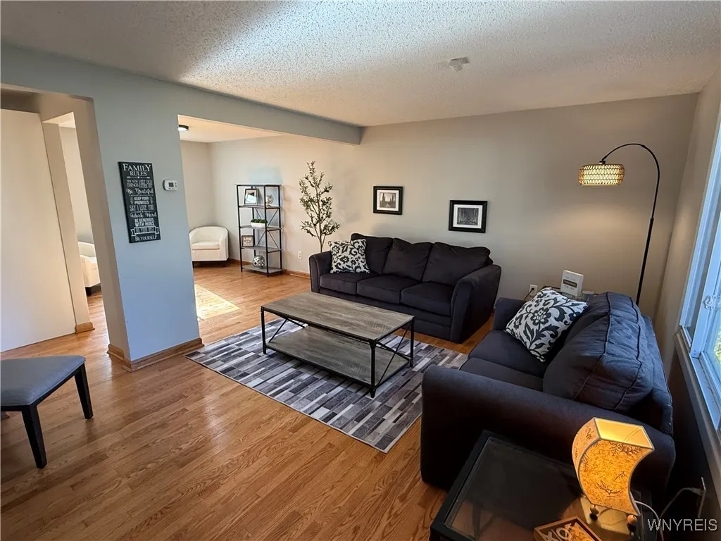 88 Greengage Circle, Amherst, New York 14051, Amherst, New York 14051, 4 Bedrooms Bedrooms, 10 Rooms Rooms,2 BathroomsBathrooms,Residential,For Sale,88 Greengage Circle, Amherst, New York 14051,0,B1648114