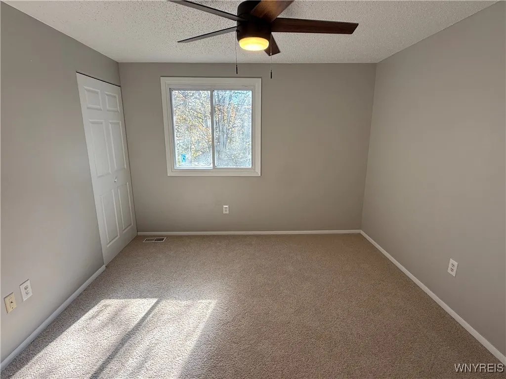 88 Greengage Circle, Amherst, New York 14051, Amherst, New York 14051, 4 Bedrooms Bedrooms, 10 Rooms Rooms,2 BathroomsBathrooms,Residential,For Sale,88 Greengage Circle, Amherst, New York 14051,0,B1648114