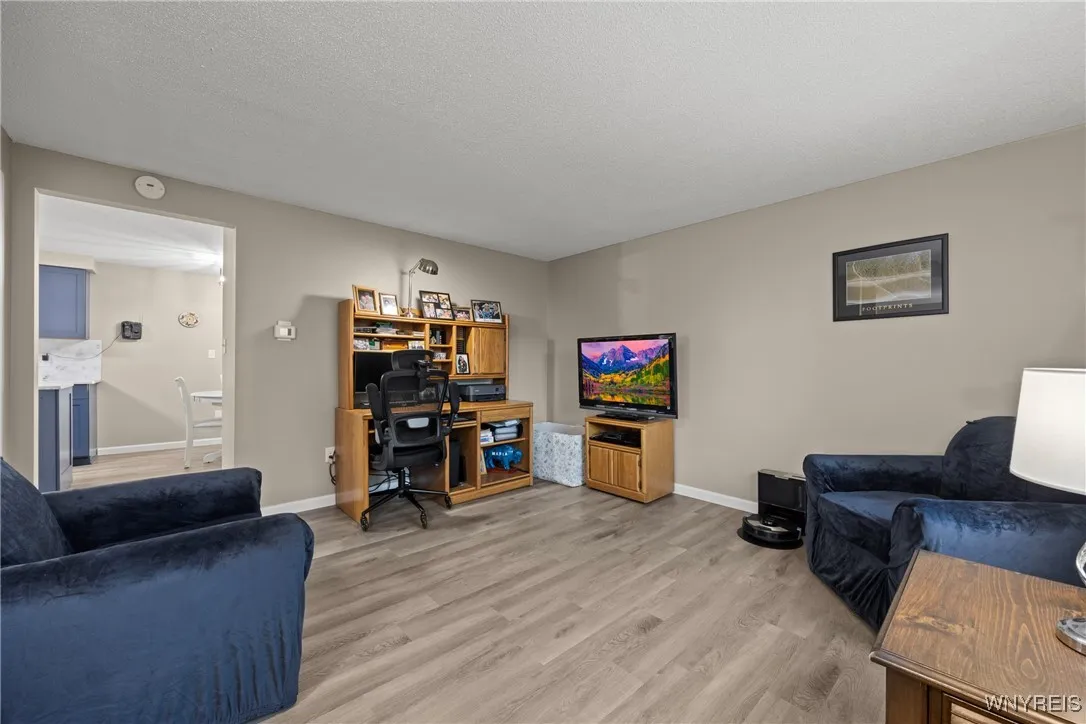 44 Middlesex Road, Orchard Park, New York 14127, Orchard Park, New York 14127, 4 Bedrooms Bedrooms, 10 Rooms Rooms,1 BathroomBathrooms,Residential,For Sale,44 Middlesex Road, Orchard Park, New York 14127,0,B1647924