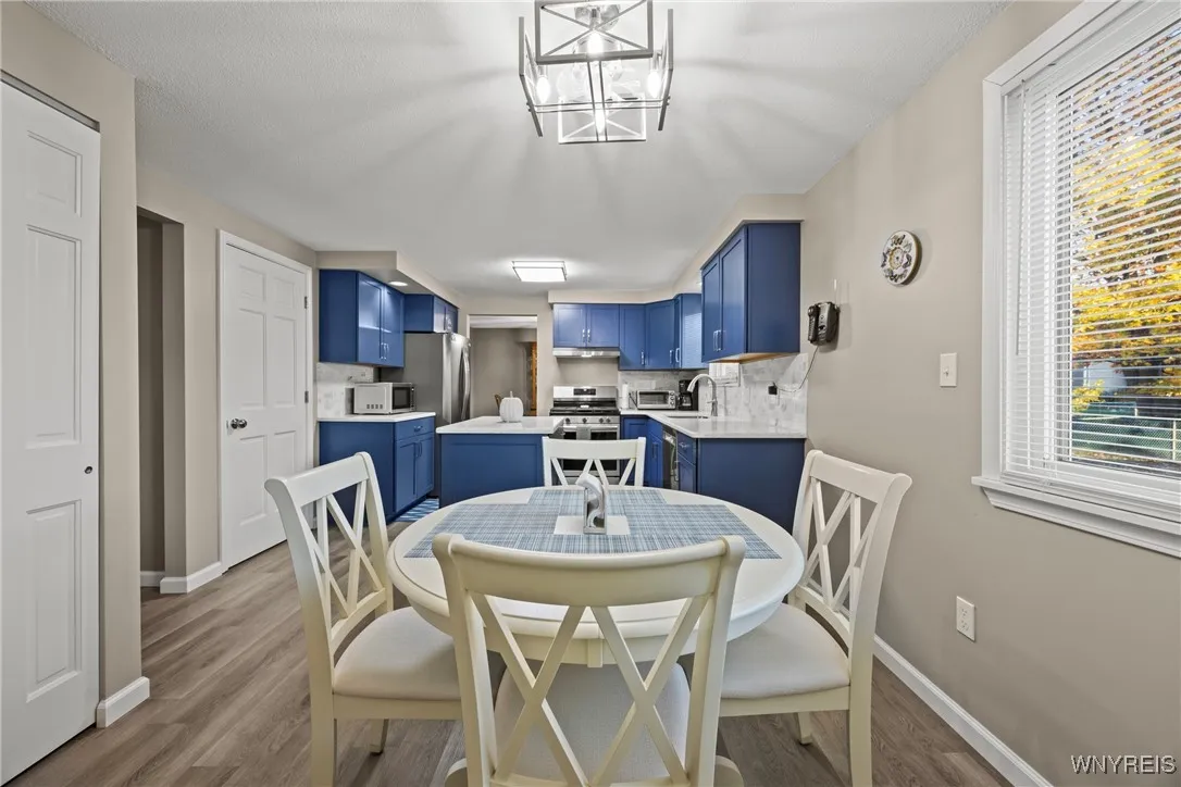 44 Middlesex Road, Orchard Park, New York 14127, Orchard Park, New York 14127, 4 Bedrooms Bedrooms, 10 Rooms Rooms,1 BathroomBathrooms,Residential,For Sale,44 Middlesex Road, Orchard Park, New York 14127,0,B1647924