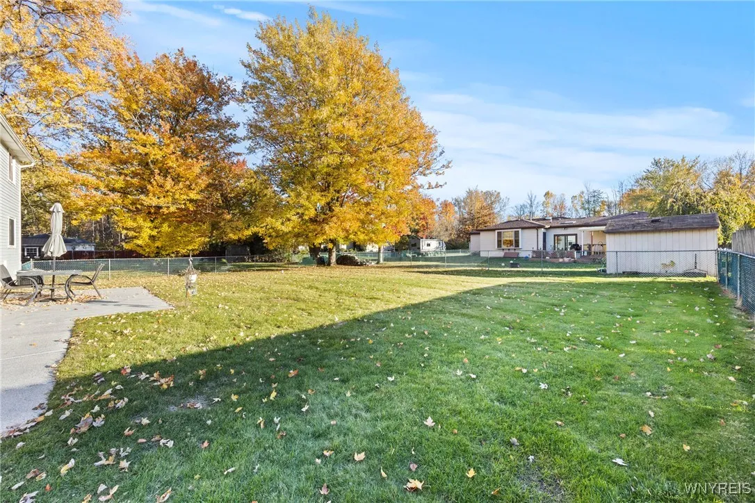 44 Middlesex Road, Orchard Park, New York 14127, Orchard Park, New York 14127, 4 Bedrooms Bedrooms, 10 Rooms Rooms,1 BathroomBathrooms,Residential,For Sale,44 Middlesex Road, Orchard Park, New York 14127,0,B1647924