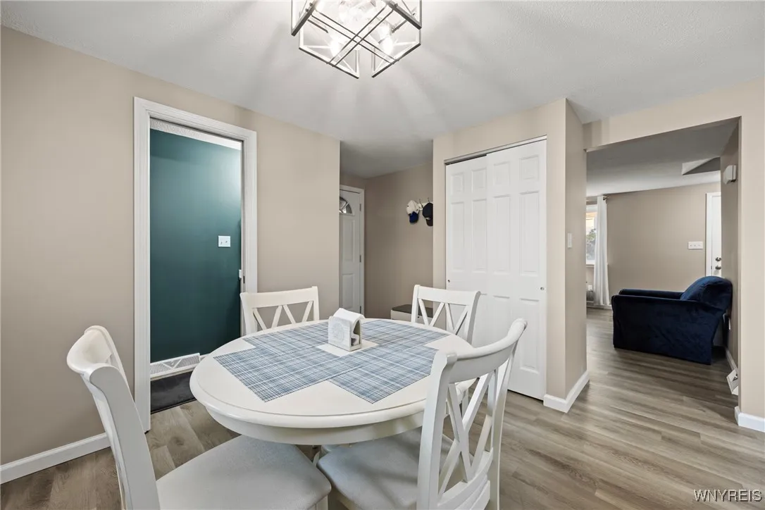 44 Middlesex Road, Orchard Park, New York 14127, Orchard Park, New York 14127, 4 Bedrooms Bedrooms, 10 Rooms Rooms,1 BathroomBathrooms,Residential,For Sale,44 Middlesex Road, Orchard Park, New York 14127,0,B1647924