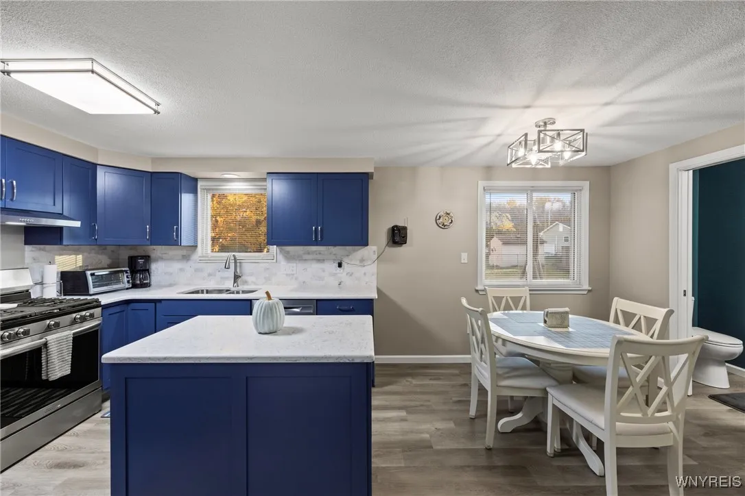 44 Middlesex Road, Orchard Park, New York 14127, Orchard Park, New York 14127, 4 Bedrooms Bedrooms, 10 Rooms Rooms,1 BathroomBathrooms,Residential,For Sale,44 Middlesex Road, Orchard Park, New York 14127,0,B1647924