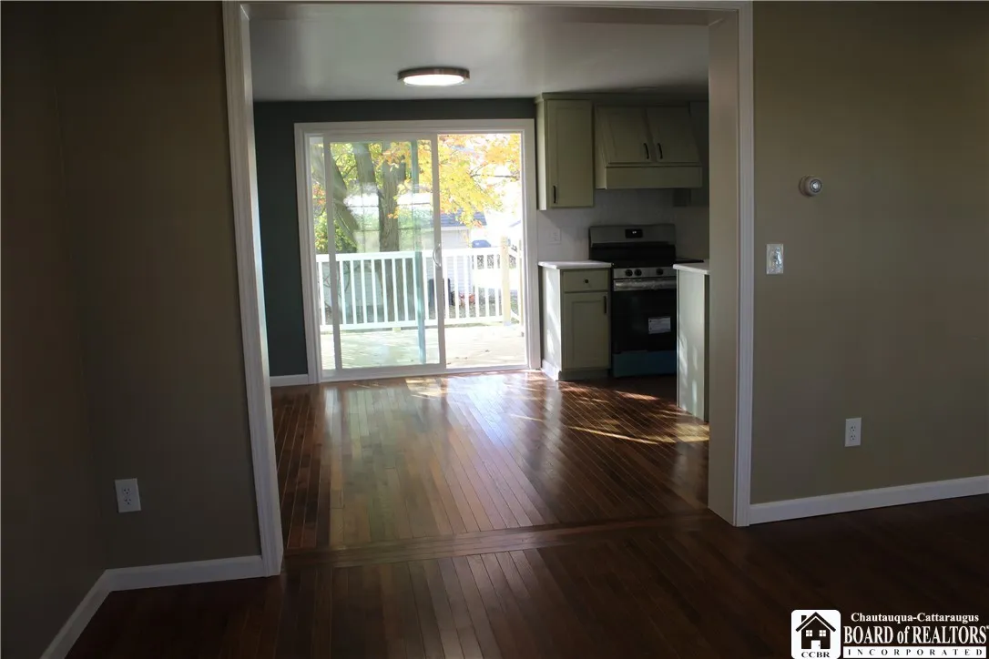 7 Hillcrest Drive, Pomfret, New York 14063, Pomfret, New York 14063, 4 Bedrooms Bedrooms, 9 Rooms Rooms,2 BathroomsBathrooms,Residential,For Sale,7 Hillcrest Drive, Pomfret, New York 14063,0,R1648122
