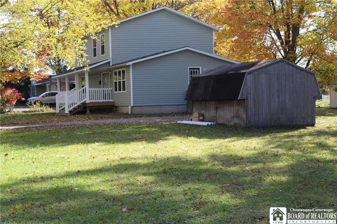7 Hillcrest Drive, Pomfret, New York 14063, Pomfret, New York 14063, 4 Bedrooms Bedrooms, 9 Rooms Rooms,2 BathroomsBathrooms,Residential,For Sale,7 Hillcrest Drive, Pomfret, New York 14063,0,R1648122