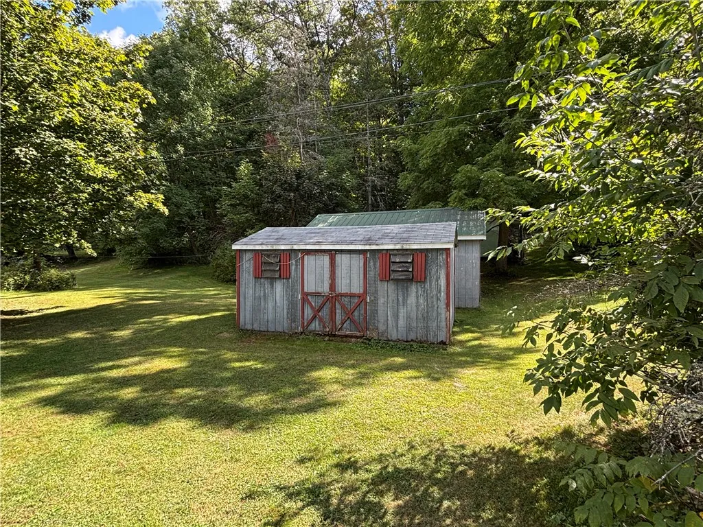 7944 State Highway 23, Davenport, New York 13820, Davenport, New York 13820, 4 Bedrooms Bedrooms, 15 Rooms Rooms,2 BathroomsBathrooms,Residential,For Sale,7944 State Highway 23, Davenport, New York 13820,0,R1648041