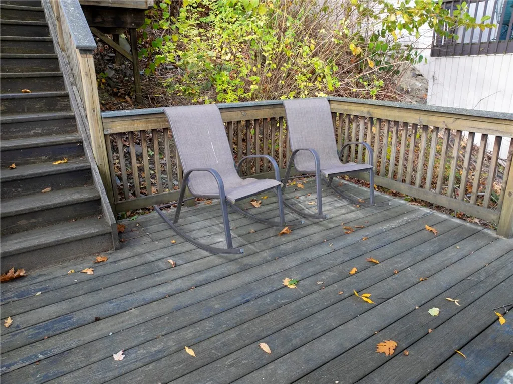 11429 W Lake Rd Road, Pulteney, New York 14840, Pulteney, New York 14840, 3 Bedrooms Bedrooms, 9 Rooms Rooms,2 BathroomsBathrooms,Residential,For Sale,11429 W Lake Rd Road, Pulteney, New York 14840,0,R1646797