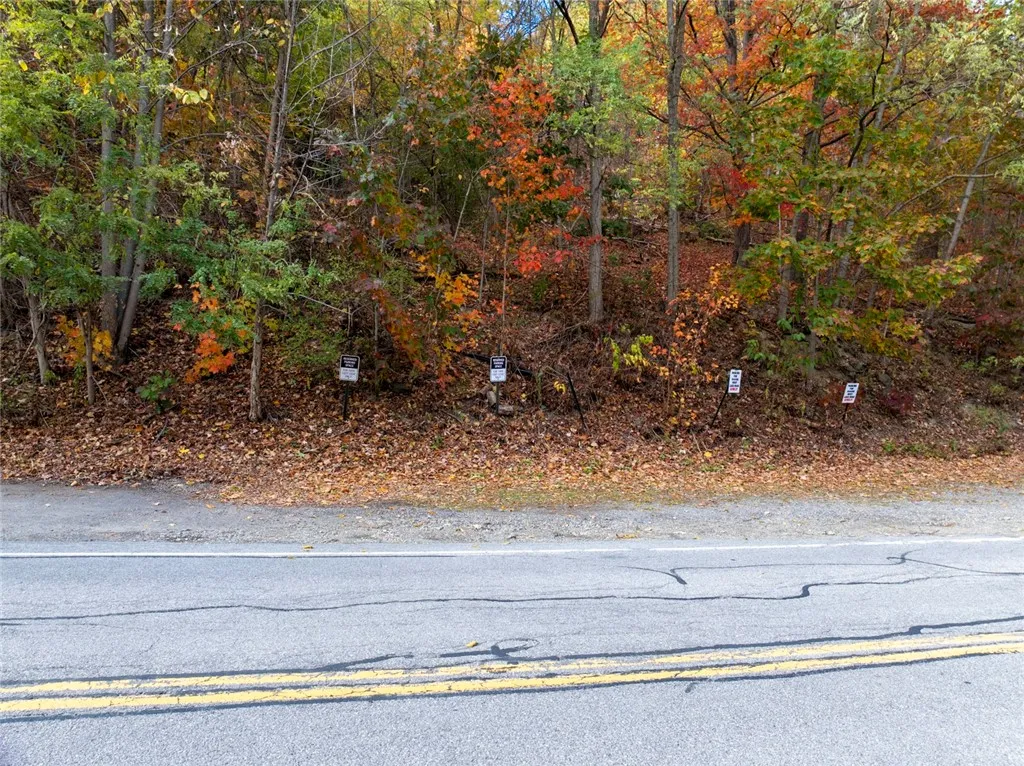 11429 W Lake Rd Road, Pulteney, New York 14840, Pulteney, New York 14840, 3 Bedrooms Bedrooms, 9 Rooms Rooms,2 BathroomsBathrooms,Residential,For Sale,11429 W Lake Rd Road, Pulteney, New York 14840,0,R1646797