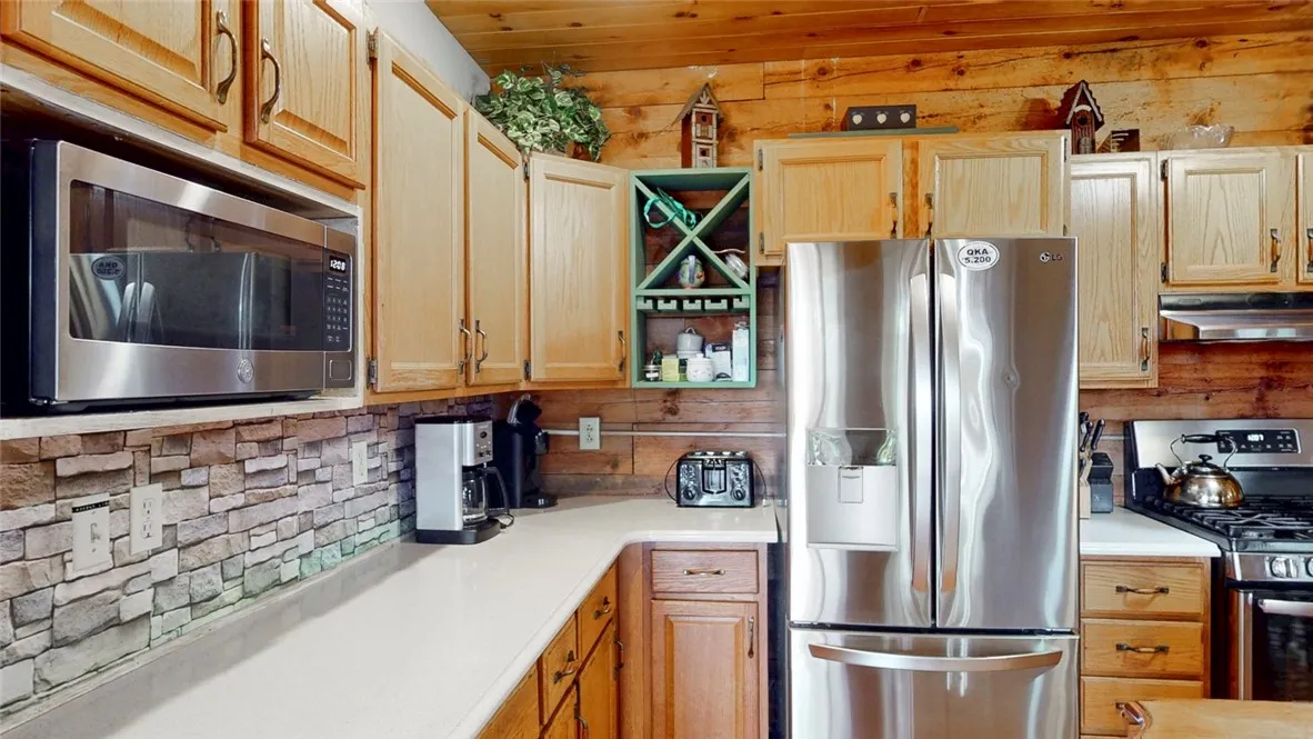 11429 W Lake Rd Road, Pulteney, New York 14840, Pulteney, New York 14840, 3 Bedrooms Bedrooms, 9 Rooms Rooms,2 BathroomsBathrooms,Residential,For Sale,11429 W Lake Rd Road, Pulteney, New York 14840,0,R1646797