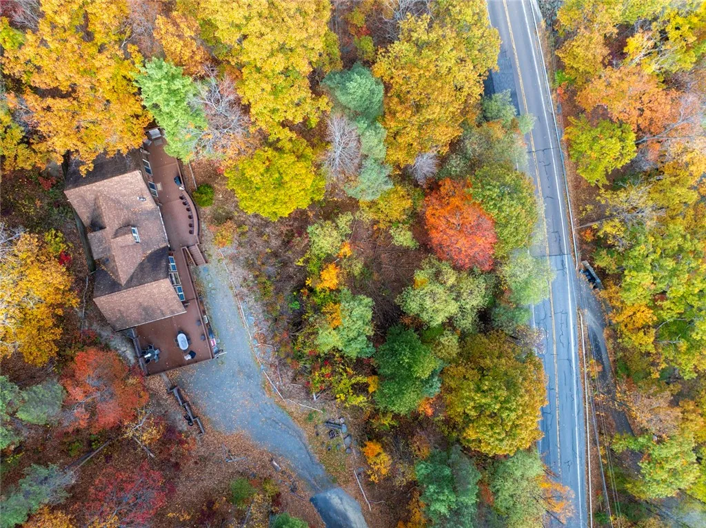 11429 W Lake Rd Road, Pulteney, New York 14840, Pulteney, New York 14840, 3 Bedrooms Bedrooms, 9 Rooms Rooms,2 BathroomsBathrooms,Residential,For Sale,11429 W Lake Rd Road, Pulteney, New York 14840,0,R1646797