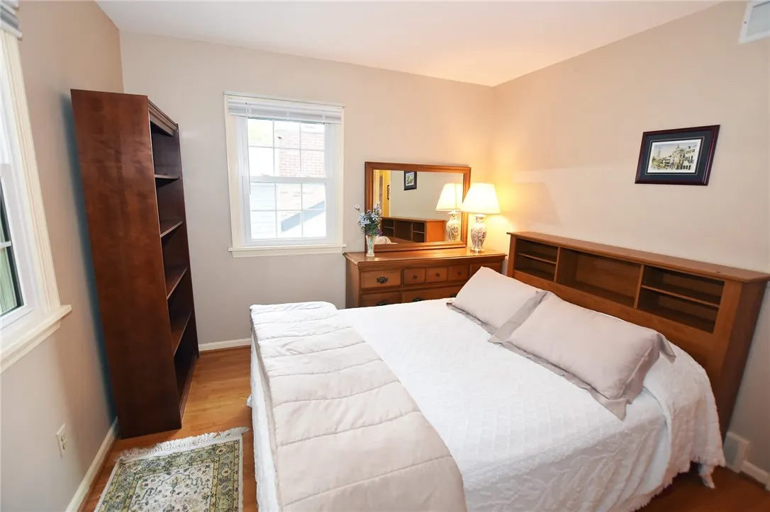 73 Clarkes Crossing, Perinton, New York 14450, Perinton, New York 14450, 4 Bedrooms Bedrooms, 8 Rooms Rooms,2 BathroomsBathrooms,Residential,For Sale,73 Clarkes Crossing, Perinton, New York 14450,0,R1647014