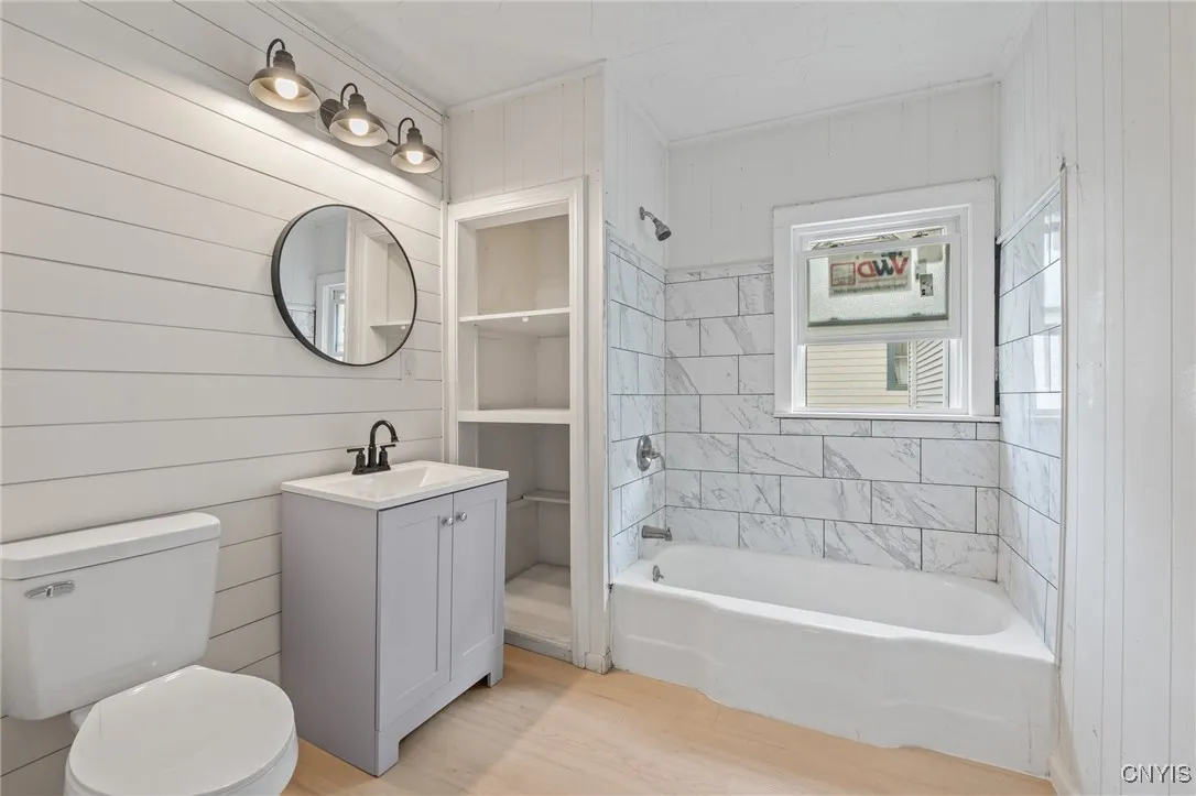 145 Hixson Avenue, Syracuse, New York 13206, Syracuse, New York 13206, 4 Bedrooms Bedrooms, 9 Rooms Rooms,1 BathroomBathrooms,Residential Lease,For Rent,145 Hixson Avenue, Syracuse, New York 13206,0,S1647213