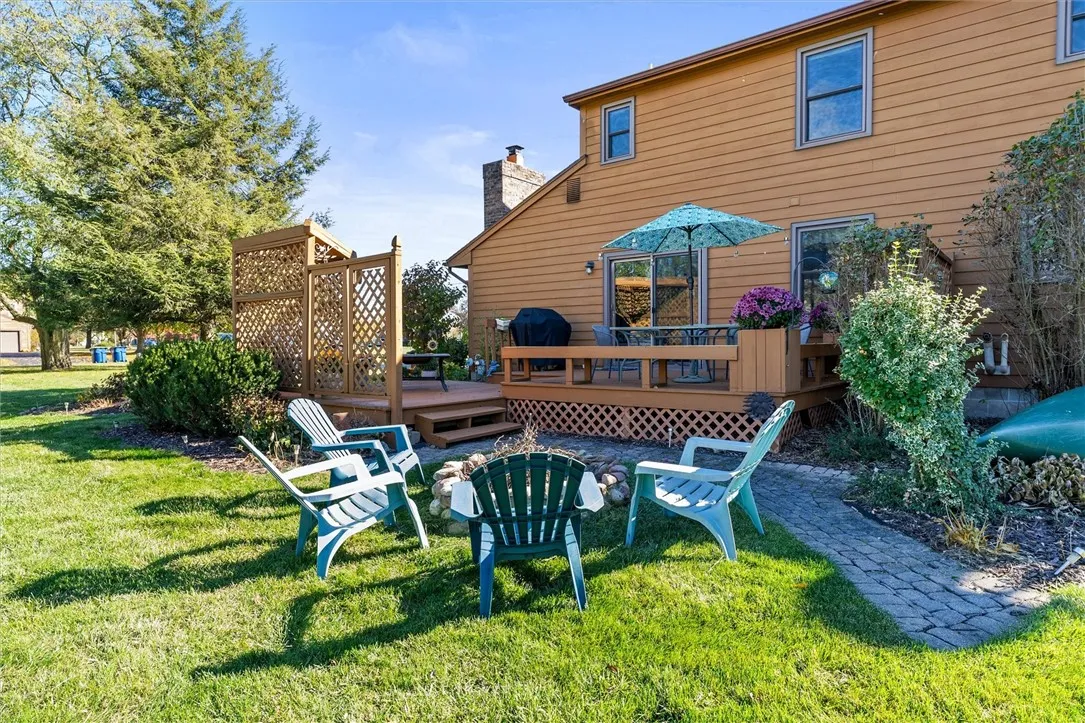 43 Plains Road, Mendon, New York 14472, Mendon, New York 14472, 4 Bedrooms Bedrooms, 8 Rooms Rooms,2 BathroomsBathrooms,Residential,For Sale,43 Plains Road, Mendon, New York 14472,0,R1648152