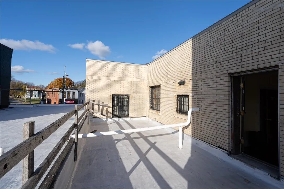 175 Lyell Avenue, Rochester, New York 14608, Rochester, New York 14608, ,Commercial Sale,For Sale,175 Lyell Avenue, Rochester, New York 14608,0,R1648175