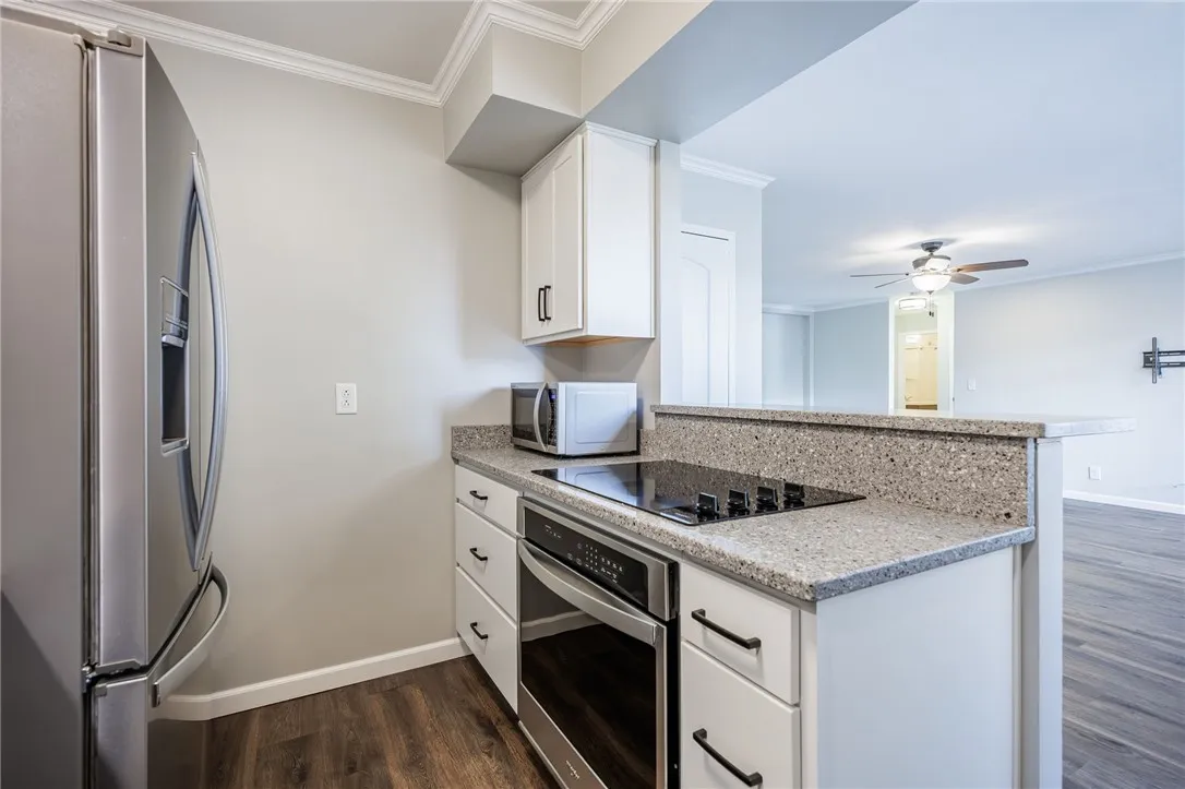 1000 East Avenue Un303, Rochester, New York 14607, Rochester, New York 14607, 1 Bedroom Bedrooms, 3 Rooms Rooms,1 BathroomBathrooms,Residential,Closed,1000 East Avenue Un303, Rochester, New York 14607,0,R1648179