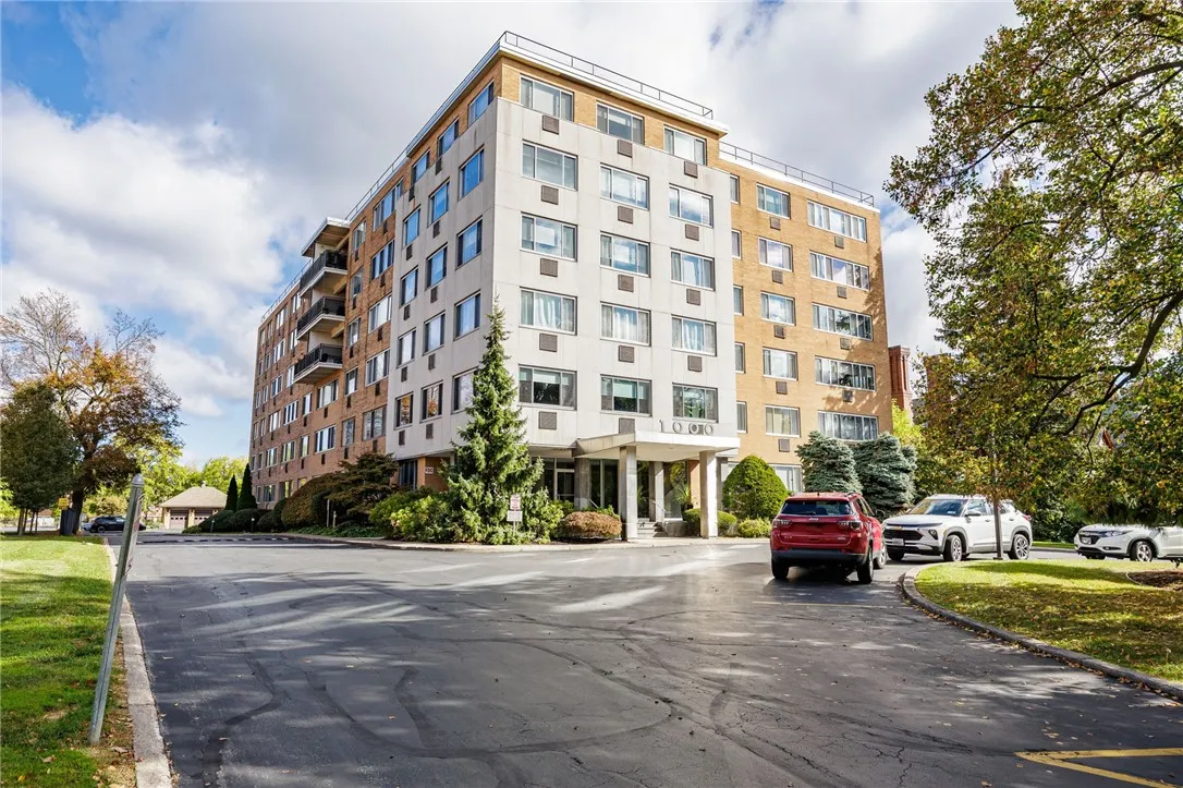 1000 East Avenue Un303, Rochester, New York 14607, Rochester, New York 14607, 1 Bedroom Bedrooms, 3 Rooms Rooms,1 BathroomBathrooms,Residential,Closed,1000 East Avenue Un303, Rochester, New York 14607,0,R1648179