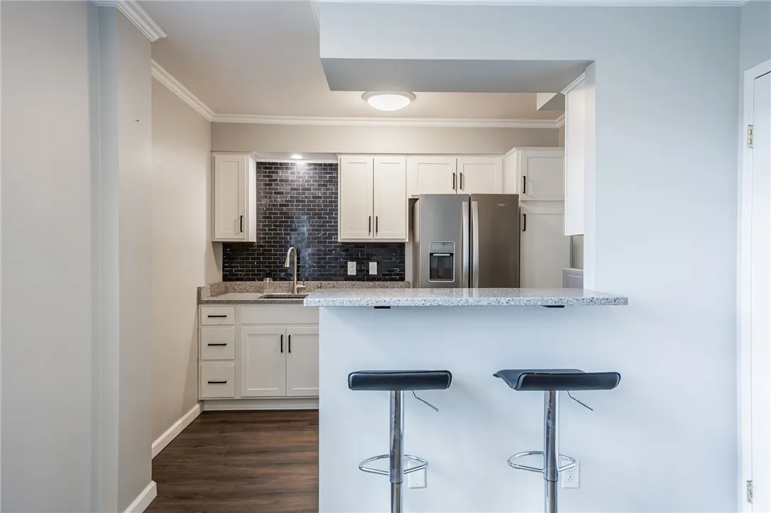 1000 East Avenue Un303, Rochester, New York 14607, Rochester, New York 14607, 1 Bedroom Bedrooms, 3 Rooms Rooms,1 BathroomBathrooms,Residential,Closed,1000 East Avenue Un303, Rochester, New York 14607,0,R1648179