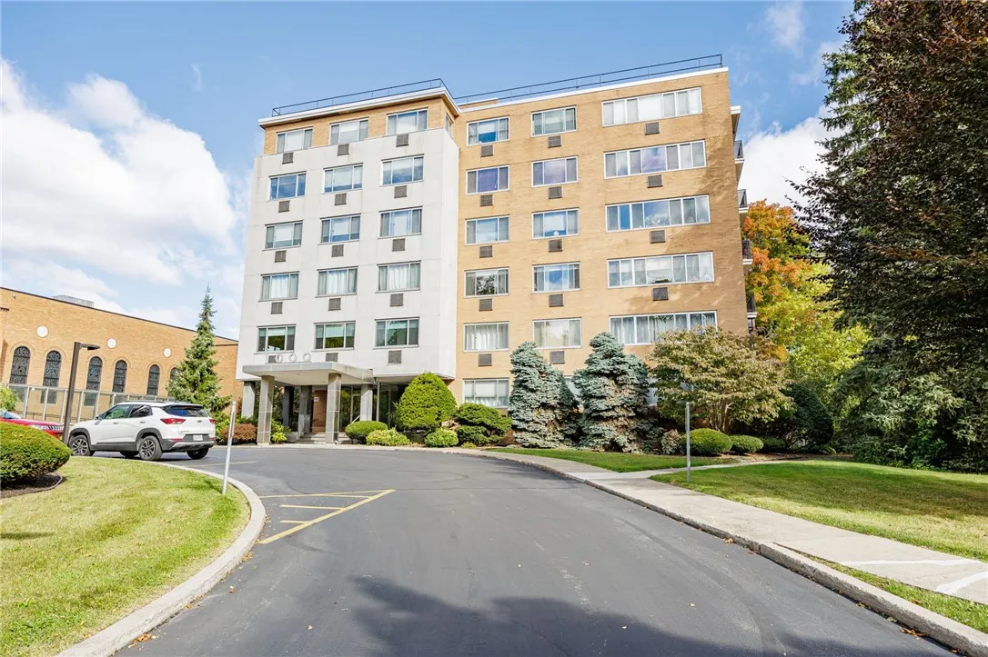 1000 East Avenue Un303, Rochester, New York 14607, Rochester, New York 14607, 1 Bedroom Bedrooms, 3 Rooms Rooms,1 BathroomBathrooms,Residential,Closed,1000 East Avenue Un303, Rochester, New York 14607,0,R1648179