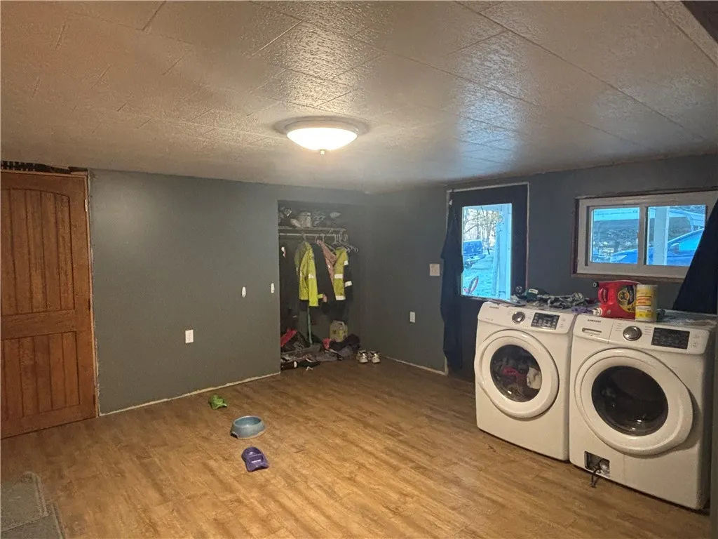 9889 Hunts Hollow Road, Portage, New York 14846, Portage, New York 14846, 4 Bedrooms Bedrooms, 10 Rooms Rooms,1 BathroomBathrooms,Residential,For Sale,9889 Hunts Hollow Road, Portage, New York 14846,0,R1647191