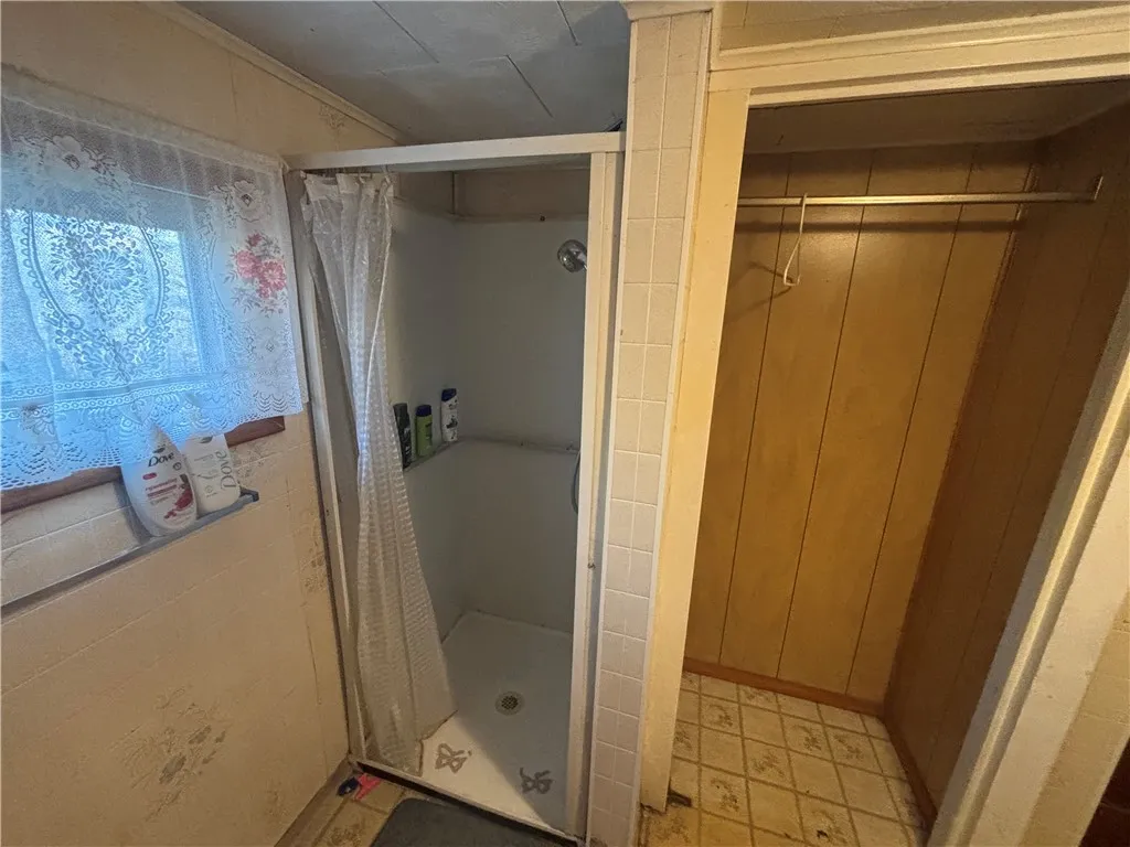 9889 Hunts Hollow Road, Portage, New York 14846, Portage, New York 14846, 4 Bedrooms Bedrooms, 10 Rooms Rooms,1 BathroomBathrooms,Residential,For Sale,9889 Hunts Hollow Road, Portage, New York 14846,0,R1647191