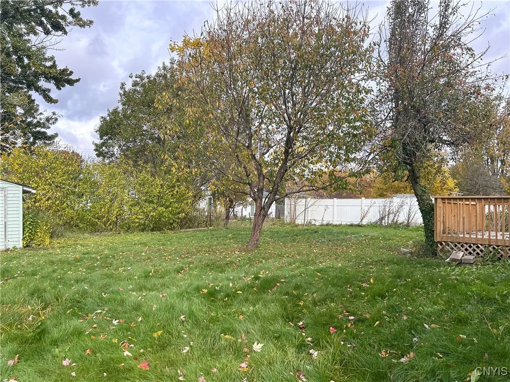 113 Grandy Drive, Salina, New York 13088, Salina, New York 13088, 3 Bedrooms Bedrooms, 11 Rooms Rooms,1 BathroomBathrooms,Residential,For Sale,113 Grandy Drive, Salina, New York 13088,0,S1647901
