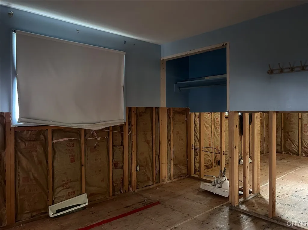 113 Grandy Drive, Salina, New York 13088, Salina, New York 13088, 3 Bedrooms Bedrooms, 11 Rooms Rooms,1 BathroomBathrooms,Residential,For Sale,113 Grandy Drive, Salina, New York 13088,0,S1647901