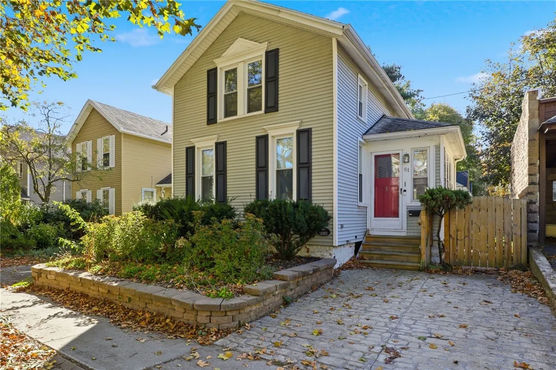 61 Harvard Street, Rochester, New York 14607, Rochester, New York 14607, 1 Bedroom Bedrooms, 5 Rooms Rooms,1 BathroomBathrooms,Residential,Closed,61 Harvard Street, Rochester, New York 14607,0,R1647352
