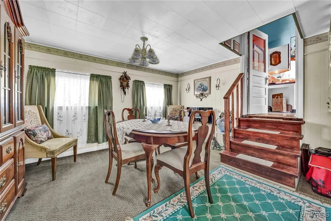 5447 East River Road, Grand Island, New York 14072, Grand Island, New York 14072, 5 Bedrooms Bedrooms, 14 Rooms Rooms,3 BathroomsBathrooms,Residential,For Sale,5447 East River Road, Grand Island, New York 14072,0,B1647845