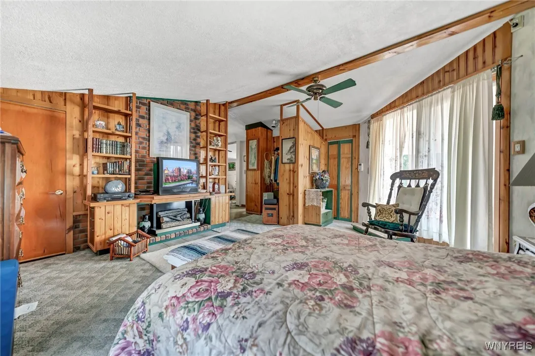 5447 East River Road, Grand Island, New York 14072, Grand Island, New York 14072, 5 Bedrooms Bedrooms, 14 Rooms Rooms,3 BathroomsBathrooms,Residential,For Sale,5447 East River Road, Grand Island, New York 14072,0,B1647845
