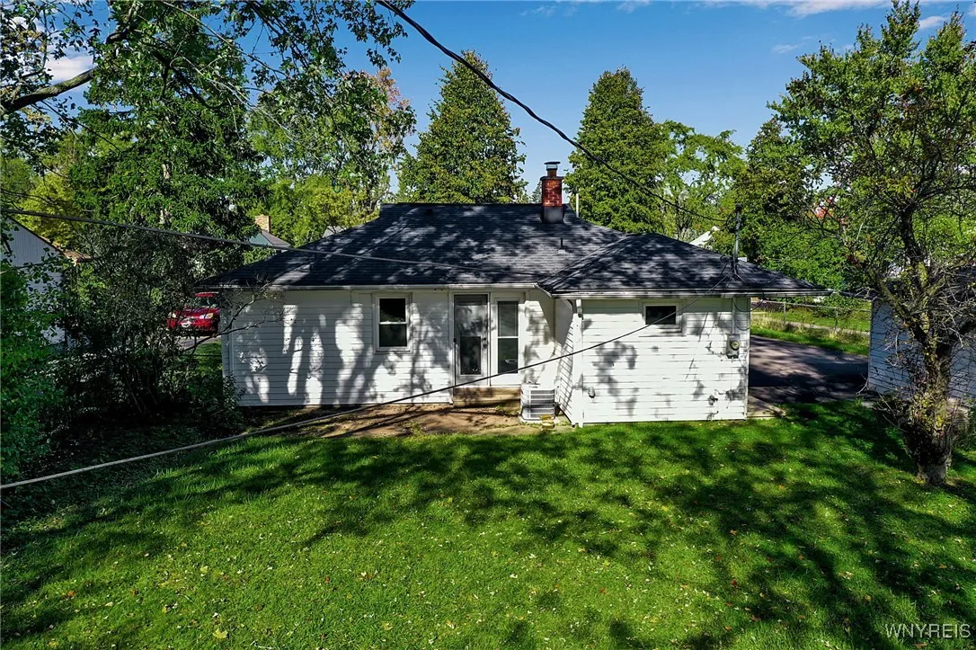 176 Bennington Road, Amherst, New York 14226, Amherst, New York 14226, 3 Bedrooms Bedrooms, 8 Rooms Rooms,1 BathroomBathrooms,Residential,For Sale,176 Bennington Road, Amherst, New York 14226,0,B1647971