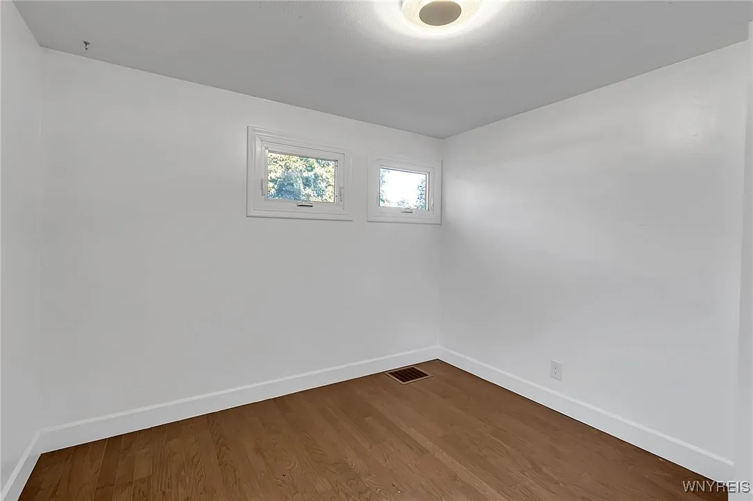 176 Bennington Road, Amherst, New York 14226, Amherst, New York 14226, 3 Bedrooms Bedrooms, 8 Rooms Rooms,1 BathroomBathrooms,Residential,For Sale,176 Bennington Road, Amherst, New York 14226,0,B1647971