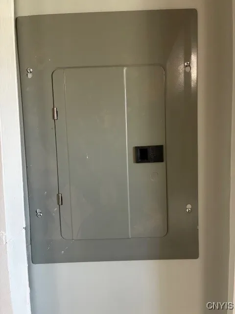 705 Court Street, Utica, New York 13502, Utica, New York 13502, 4 Bedrooms Bedrooms, 7 Rooms Rooms,2 BathroomsBathrooms,Residential,For Sale,705 Court Street, Utica, New York 13502,0,S1648178