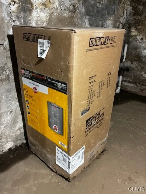 705 Court Street, Utica, New York 13502, Utica, New York 13502, 4 Bedrooms Bedrooms, 7 Rooms Rooms,2 BathroomsBathrooms,Residential,For Sale,705 Court Street, Utica, New York 13502,0,S1648178