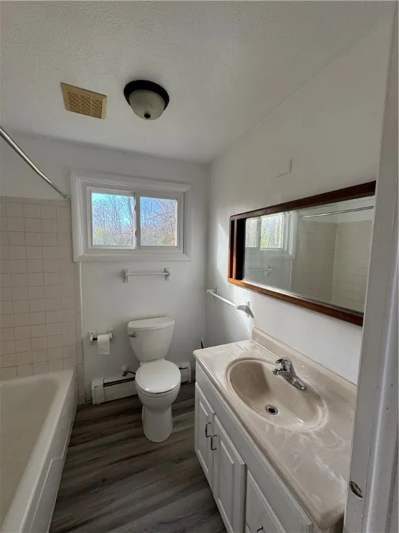 1471 Wilson Road 1471, Macedon, New York 14502, Macedon, New York 14502, 4 Bedrooms Bedrooms, ,2 BathroomsBathrooms,Residential,For Sale,1471 Wilson Road 1471, Macedon, New York 14502,0,R1648186