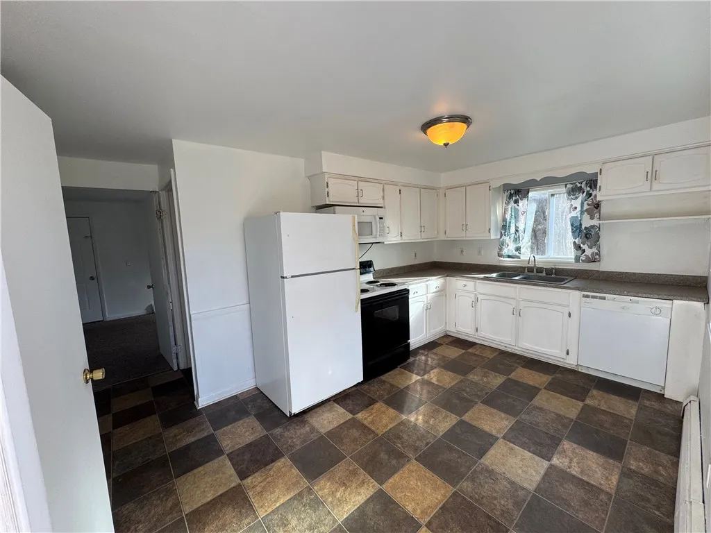 1471 Wilson Road 1471, Macedon, New York 14502, Macedon, New York 14502, 4 Bedrooms Bedrooms, ,2 BathroomsBathrooms,Residential,For Sale,1471 Wilson Road 1471, Macedon, New York 14502,0,R1648186